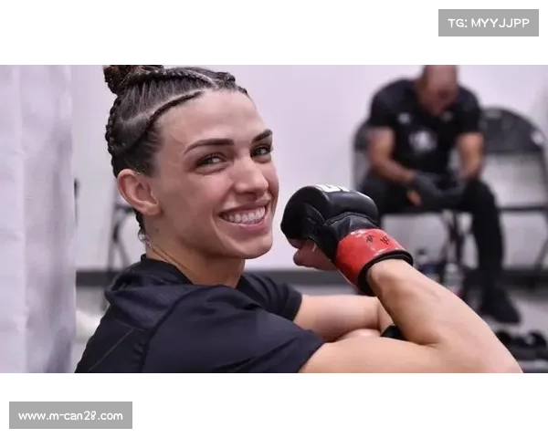 邓恩夺冠深情致谢柔术导师与家人支持彰显冠军初心