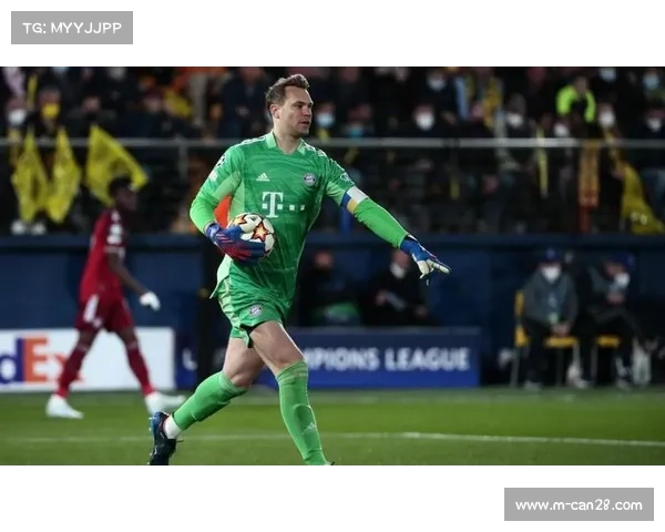 诺伊尔39岁高龄8扑救，当选拜仁巴黎一战最佳