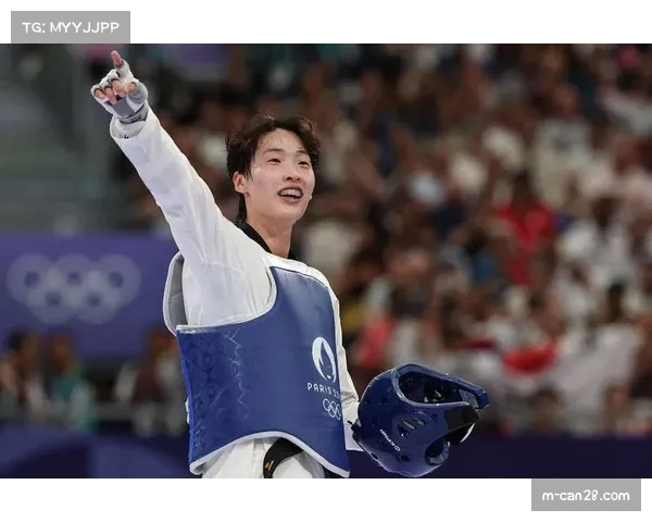 回顾东京奥运会经典对决：李多嫔与扎尼诺维奇女子67公斤级决赛战术解析